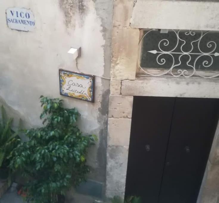 Terrazza Con Vista 'Casa Ziicedda' Villa Modica Luaran gambar